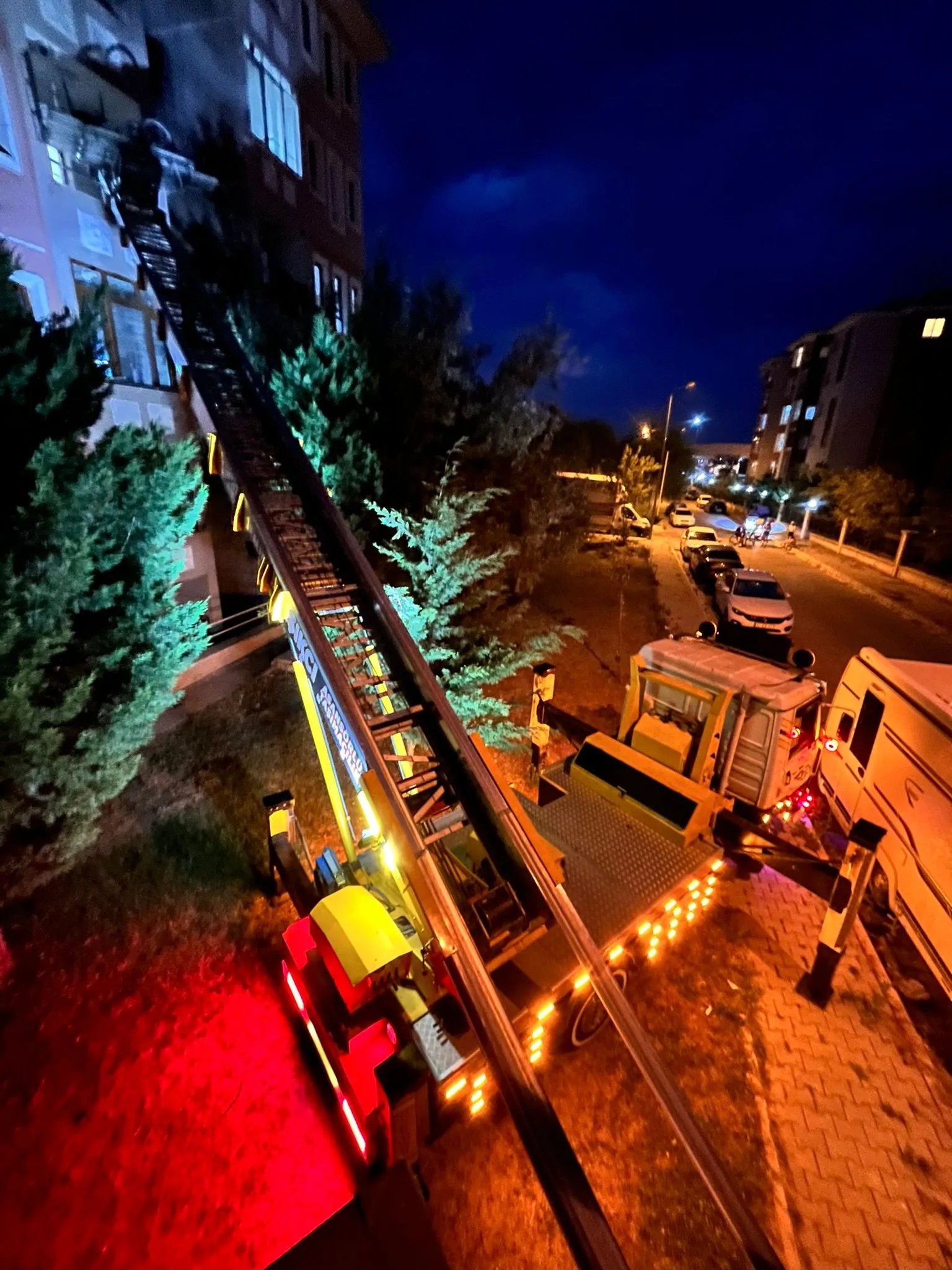 Emirdağ Nakliye Asansörü