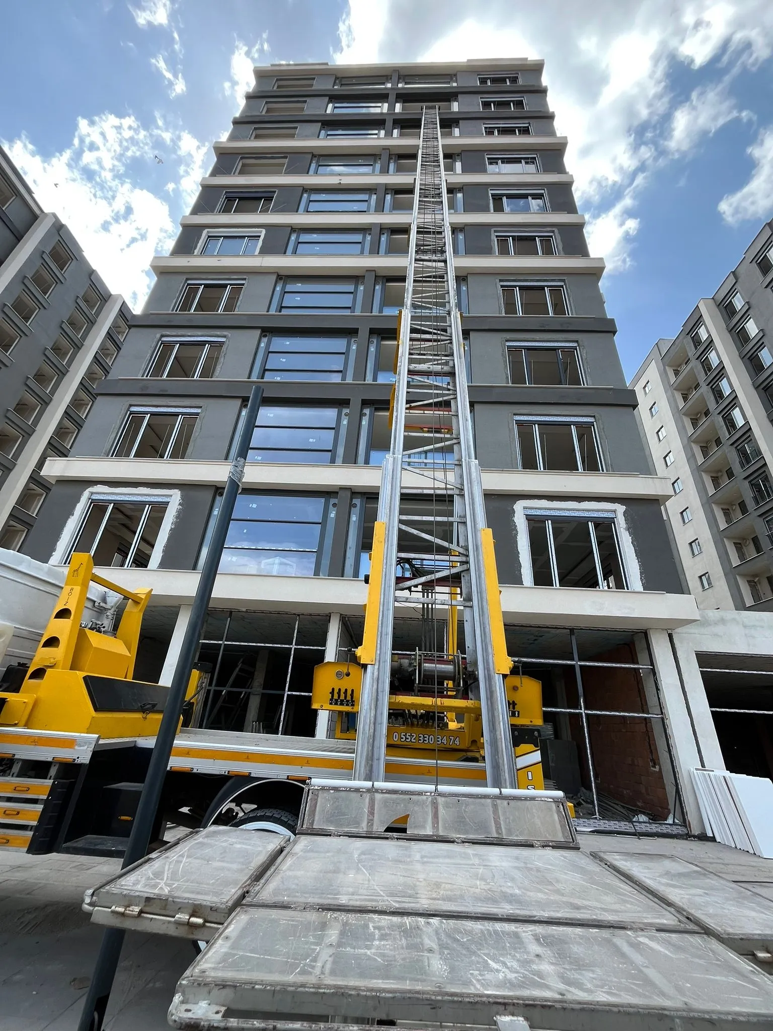 Emirdağ Mobil Asansör